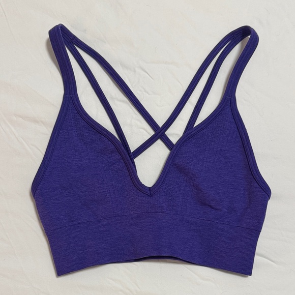 Lululemon seamlessly plunge purple sports bra racer back s small - Picture 2 of 6